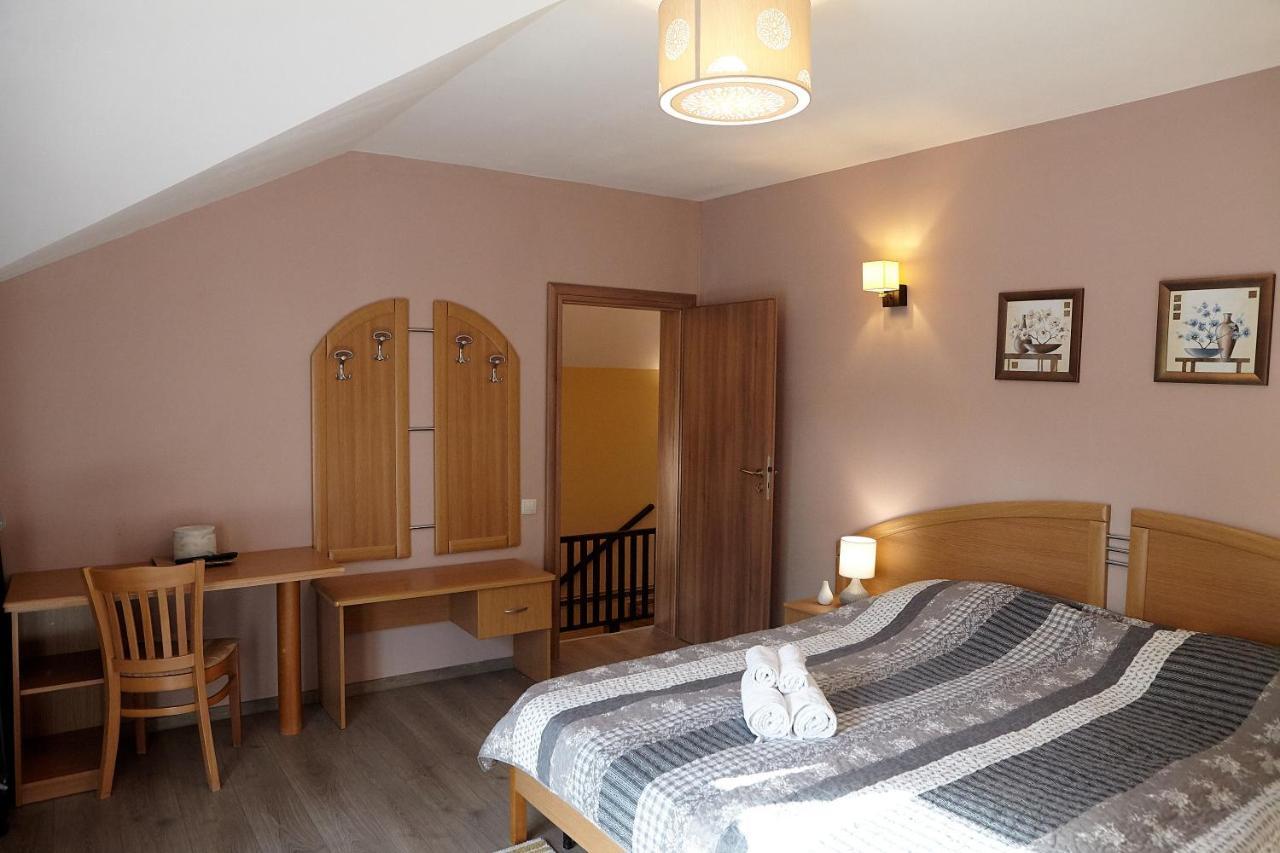 Apartament Rozelor Brassó Kültér fotó