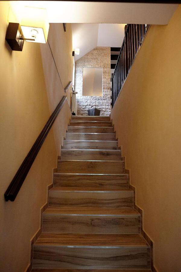 Apartament Rozelor Brassó Kültér fotó